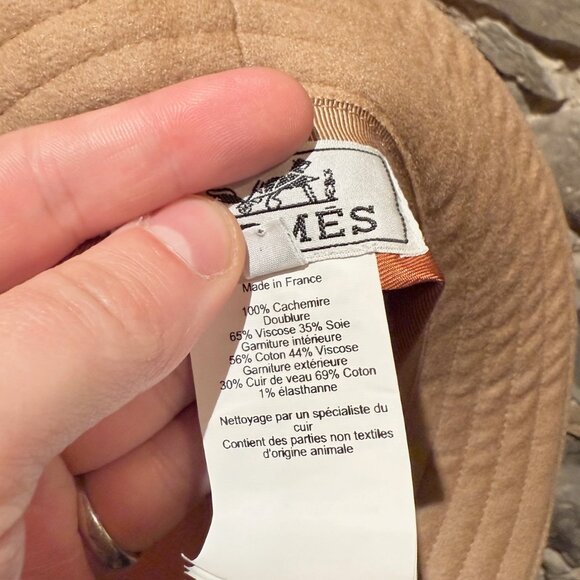 Hermès Harper H Sellier Beige Cashmere Bucket Hat - Picture 11 of 13